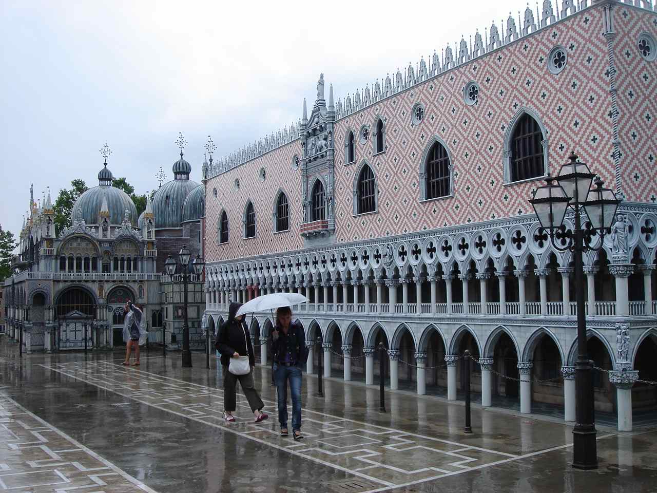 Venice Palazzo miniature